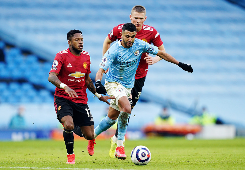 萨拉赫用他 萨拉赫用他