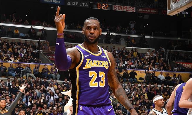 球速极快 球速极快