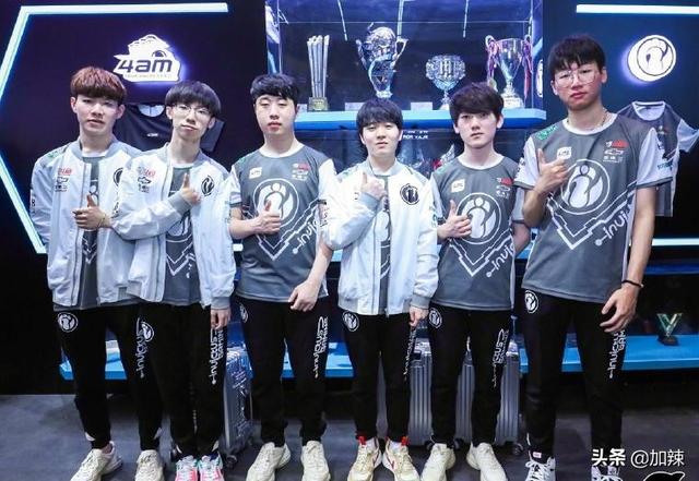 一次比赛中 一次比赛中