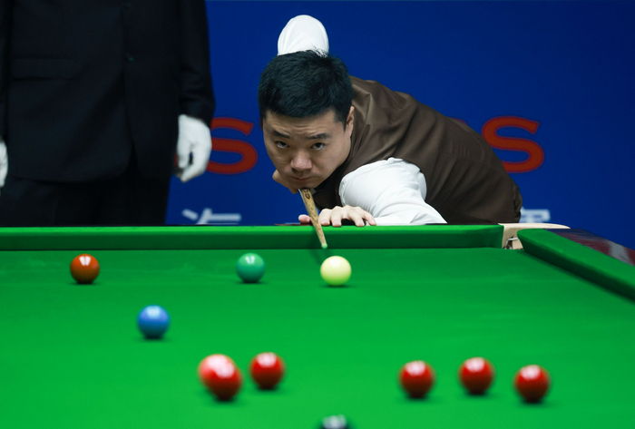 赛早早地失 赛早早地失