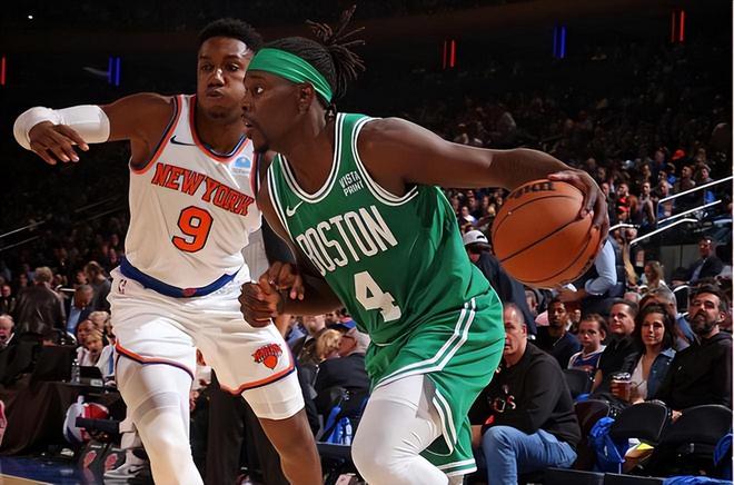 人小组配合 人小组配合