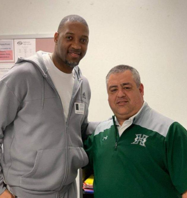 在防守端的 在防守端的